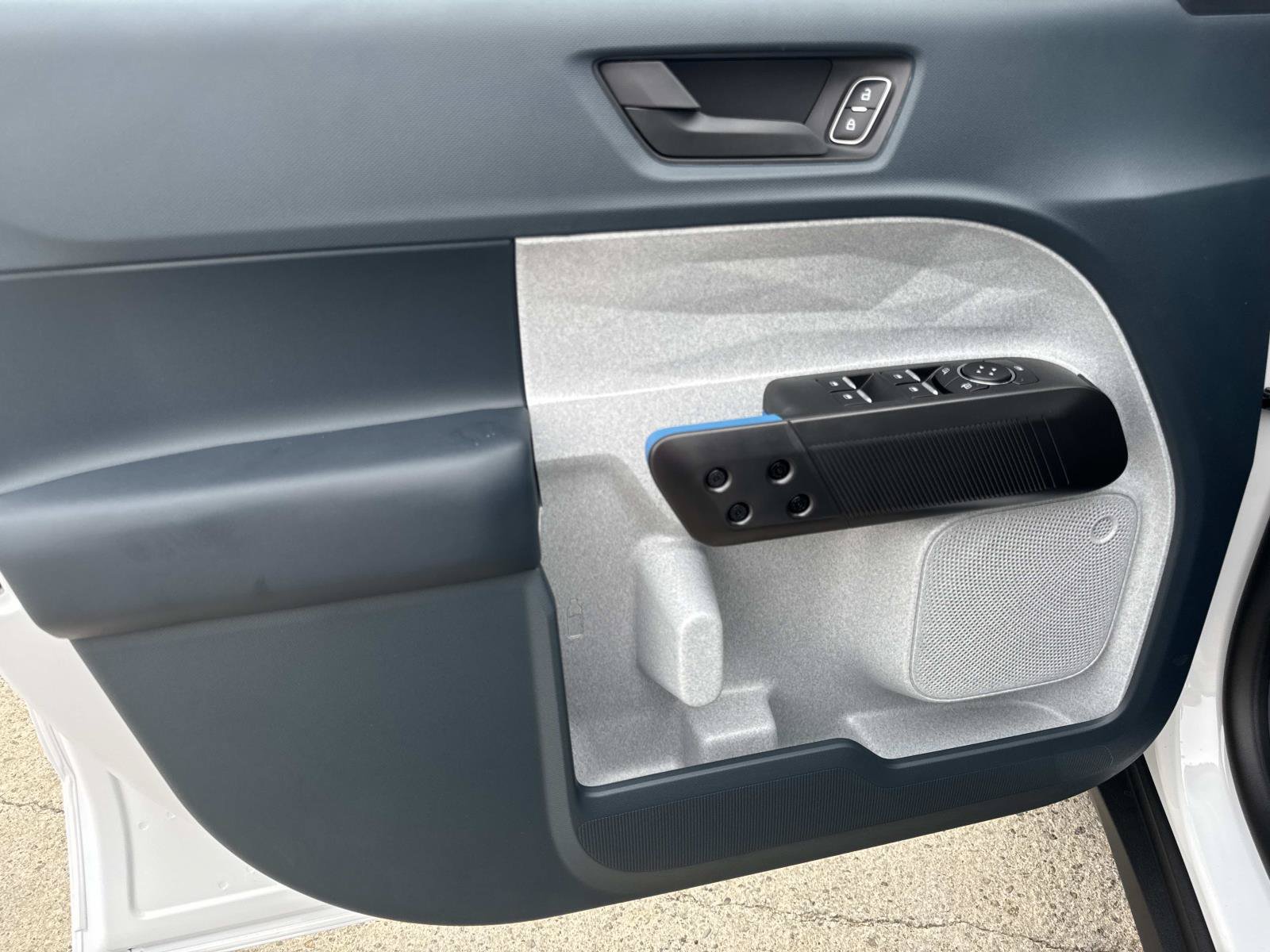 New 2026 Ford Maverick XLT FWD image 17