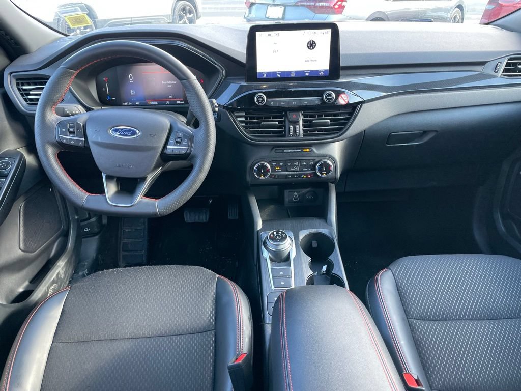 Used 2025 Ford Escape ST-Line Select AWD/4WD image 12