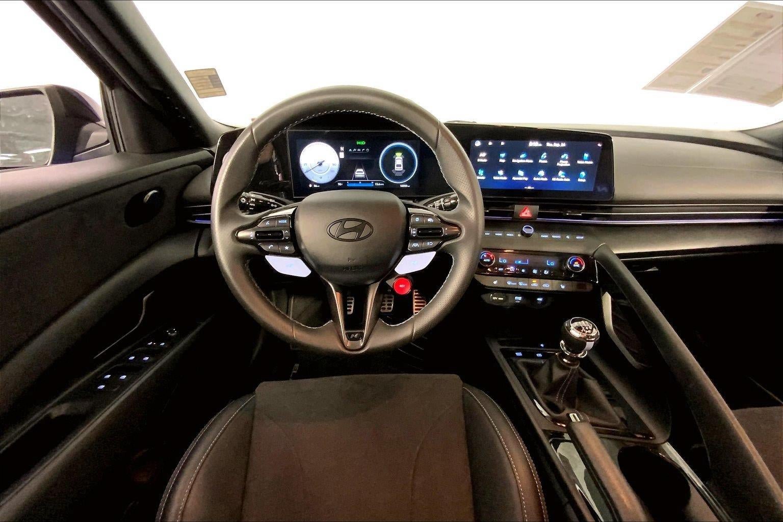 Used 2025 Hyundai Elantra N FWD image 5