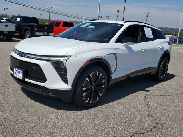Used 2024 Chevrolet Blazer EV RS image 2