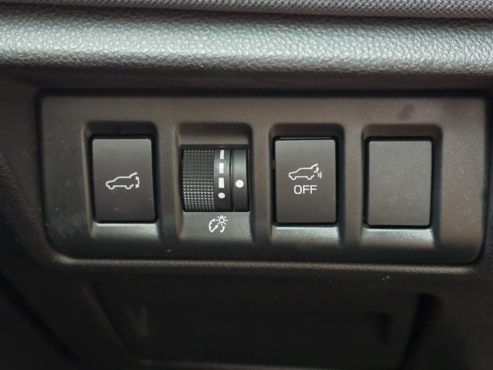 Used 2024 Subaru Outback Premium AWD/4WD image 22
