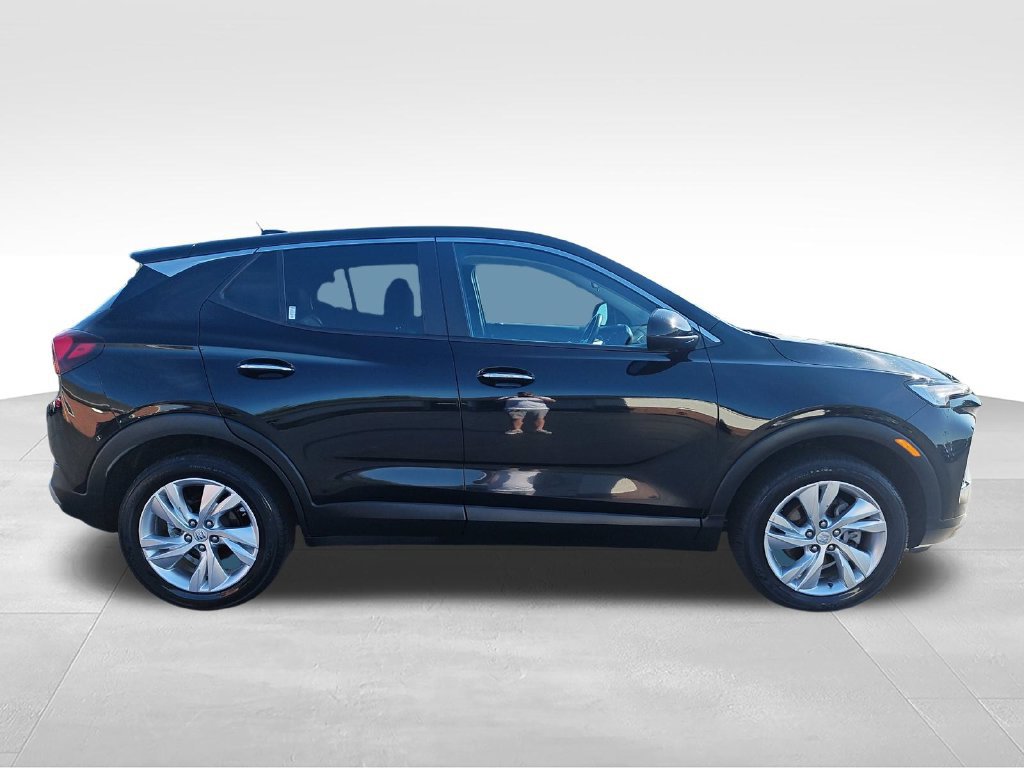 Used 2024 Buick Encore GX Preferred w/ Comfort Package AWD/4WD image 6