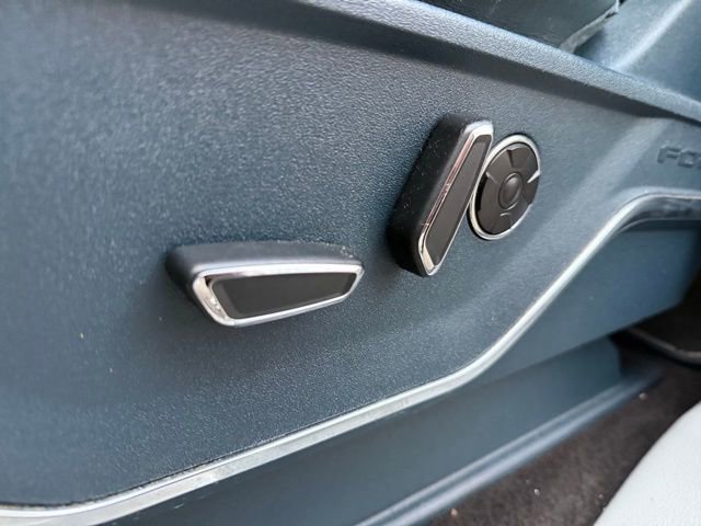 Used 2022 Ford F150 Limited image 20