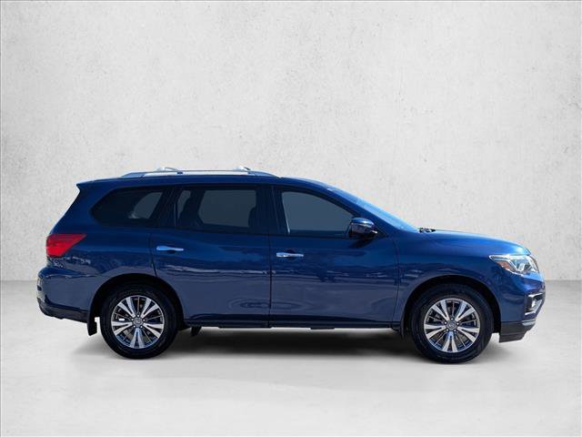 Used 2018 Nissan Pathfinder S image 4