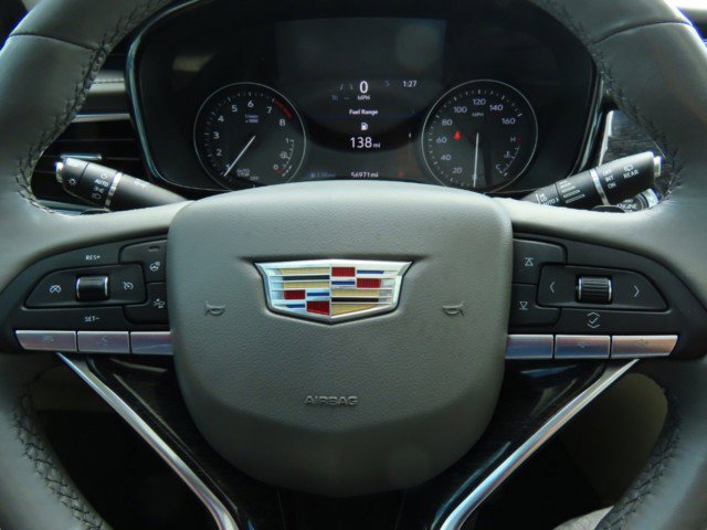 Used 2022 Cadillac XT6 Premium Luxury w/ Technology Package FWD image 26