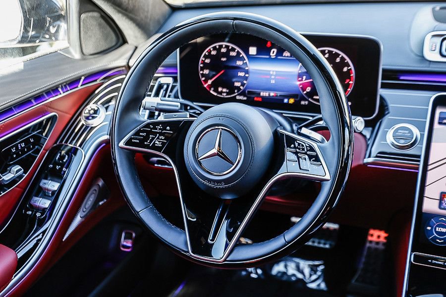 New 2026 Mercedes-Benz S 580 4MATIC Sedan image 13