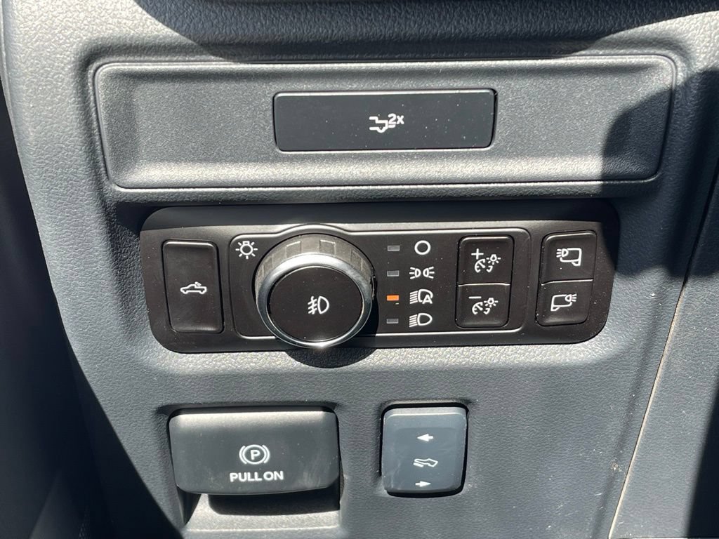 New 2026 Ford F150 Lariat w/ Equipment Group 501A Mid AWD/4WD image 15
