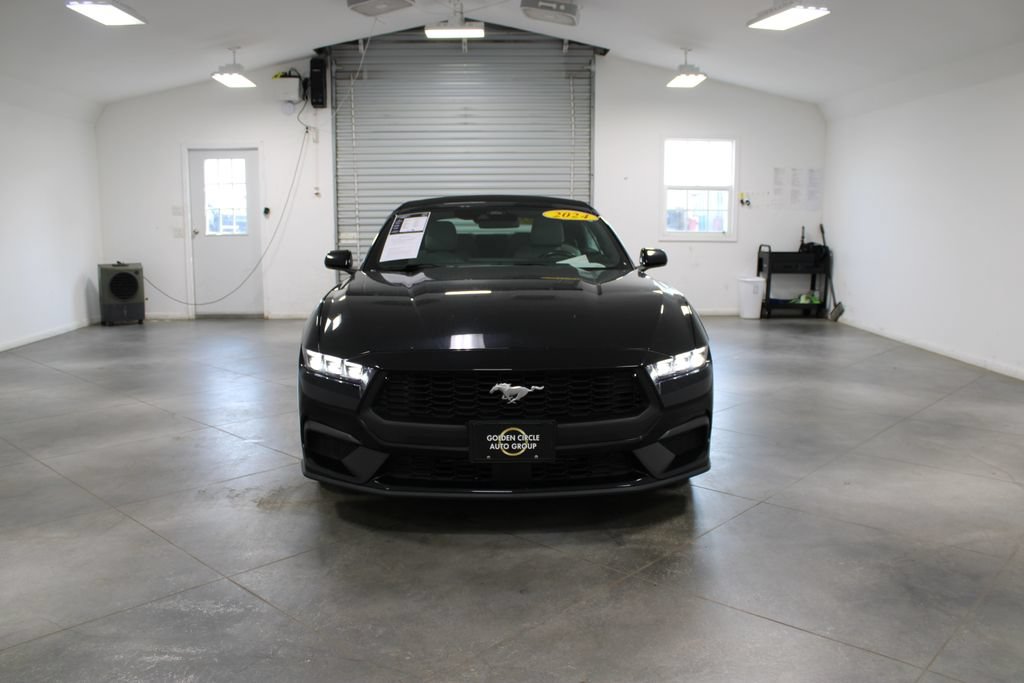 Used 2024 Ford Mustang Premium RWD image 3
