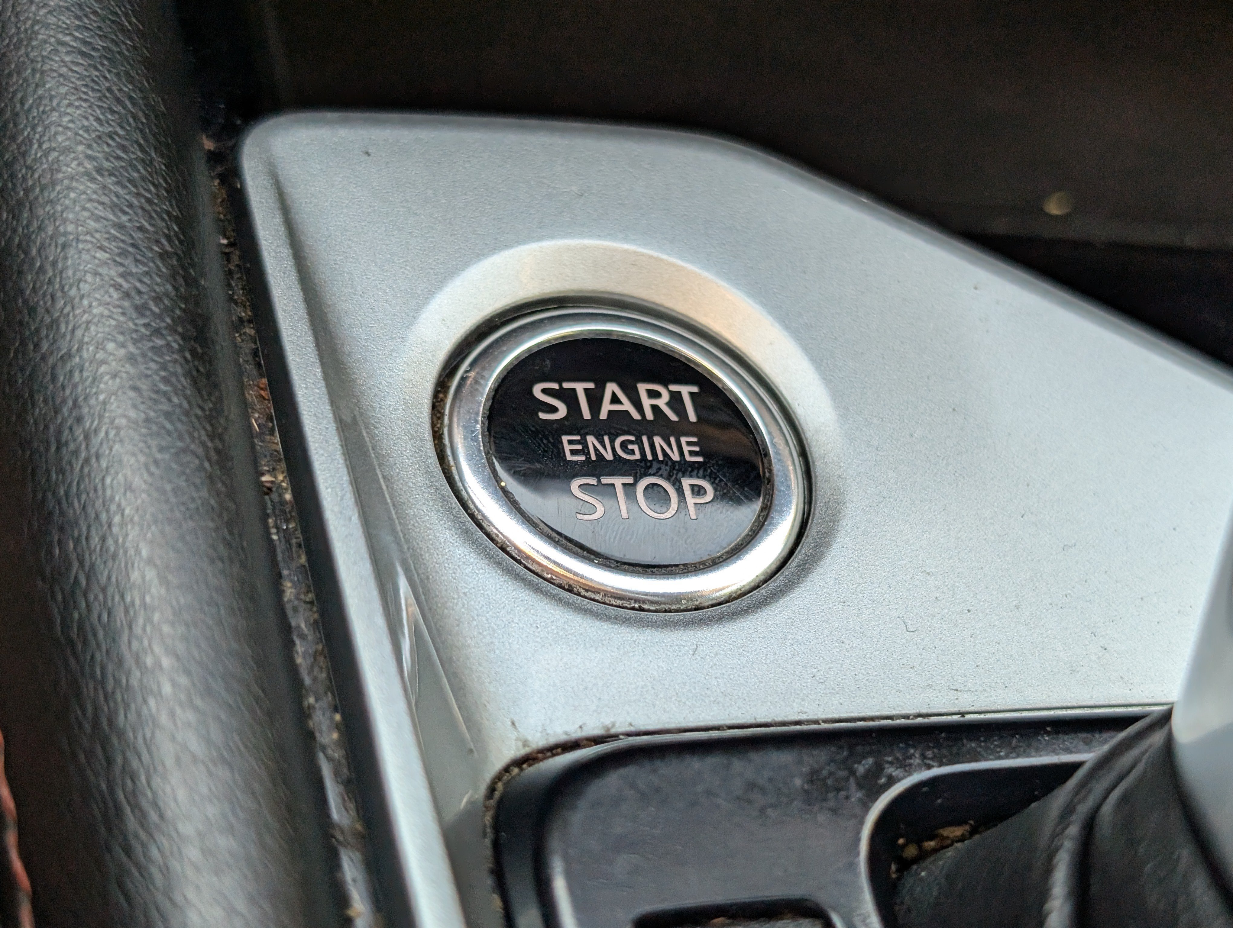 Used 2024 Nissan Altima 2.5 SR FWD image 24