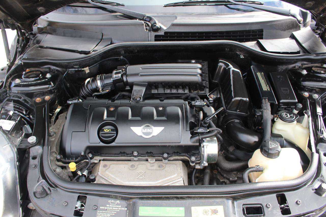 Used 2010 MINI Cooper Hardtop image 37