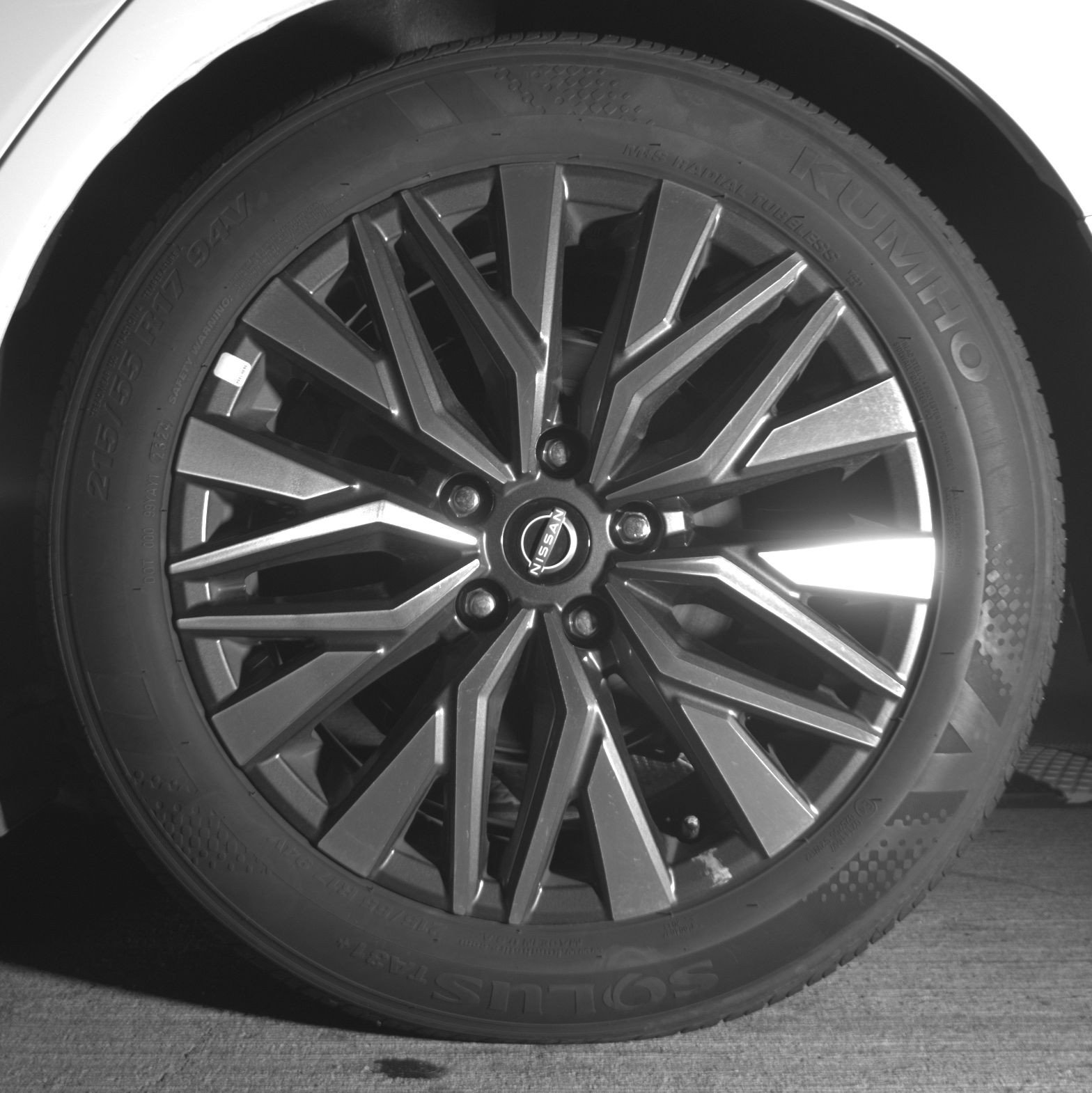 Used 2025 Nissan Altima 2.5 SV image 14