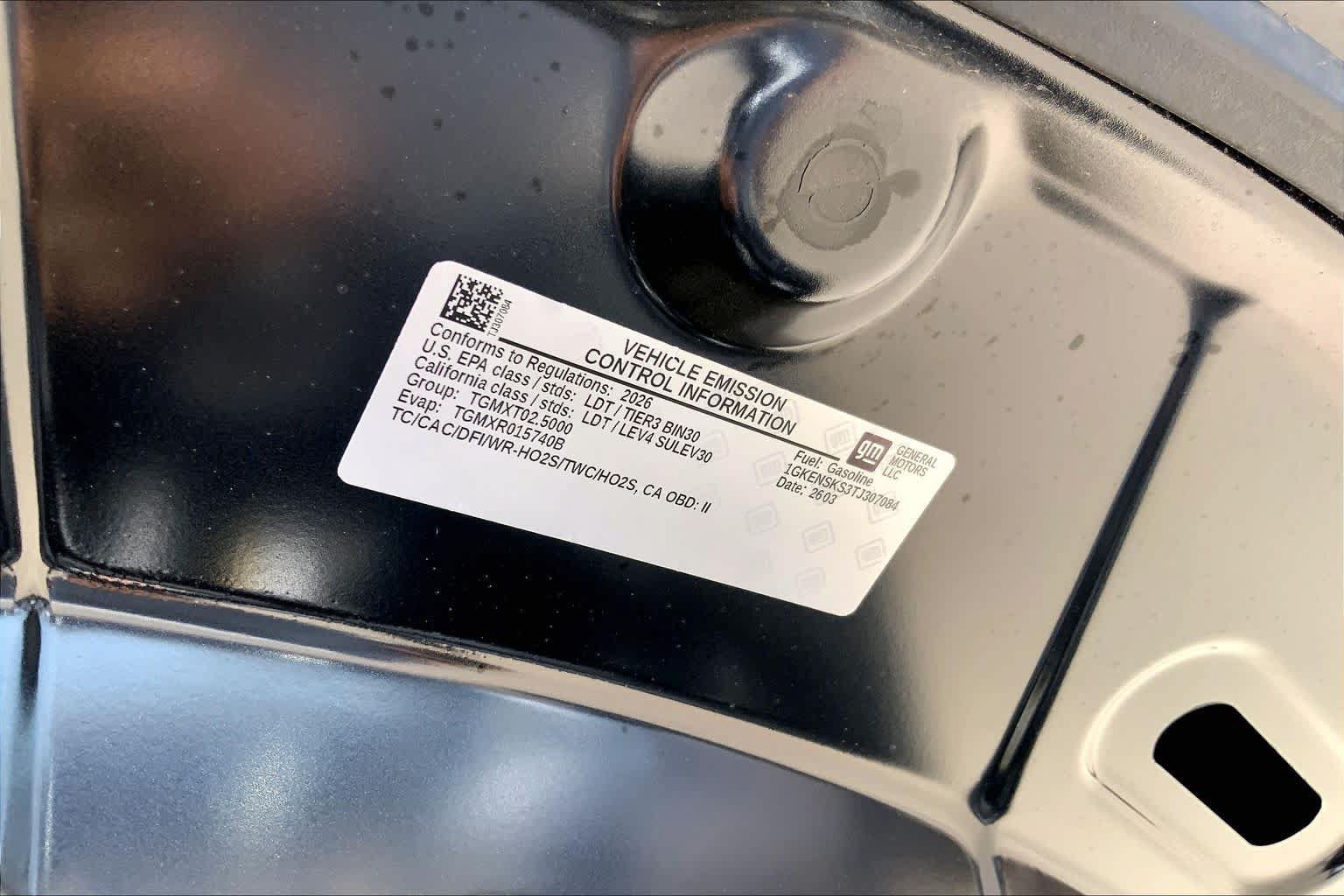 Used 2026 GMC Acadia Denali Ultimate w/ LPO, Floor Liner Package FWD image 33