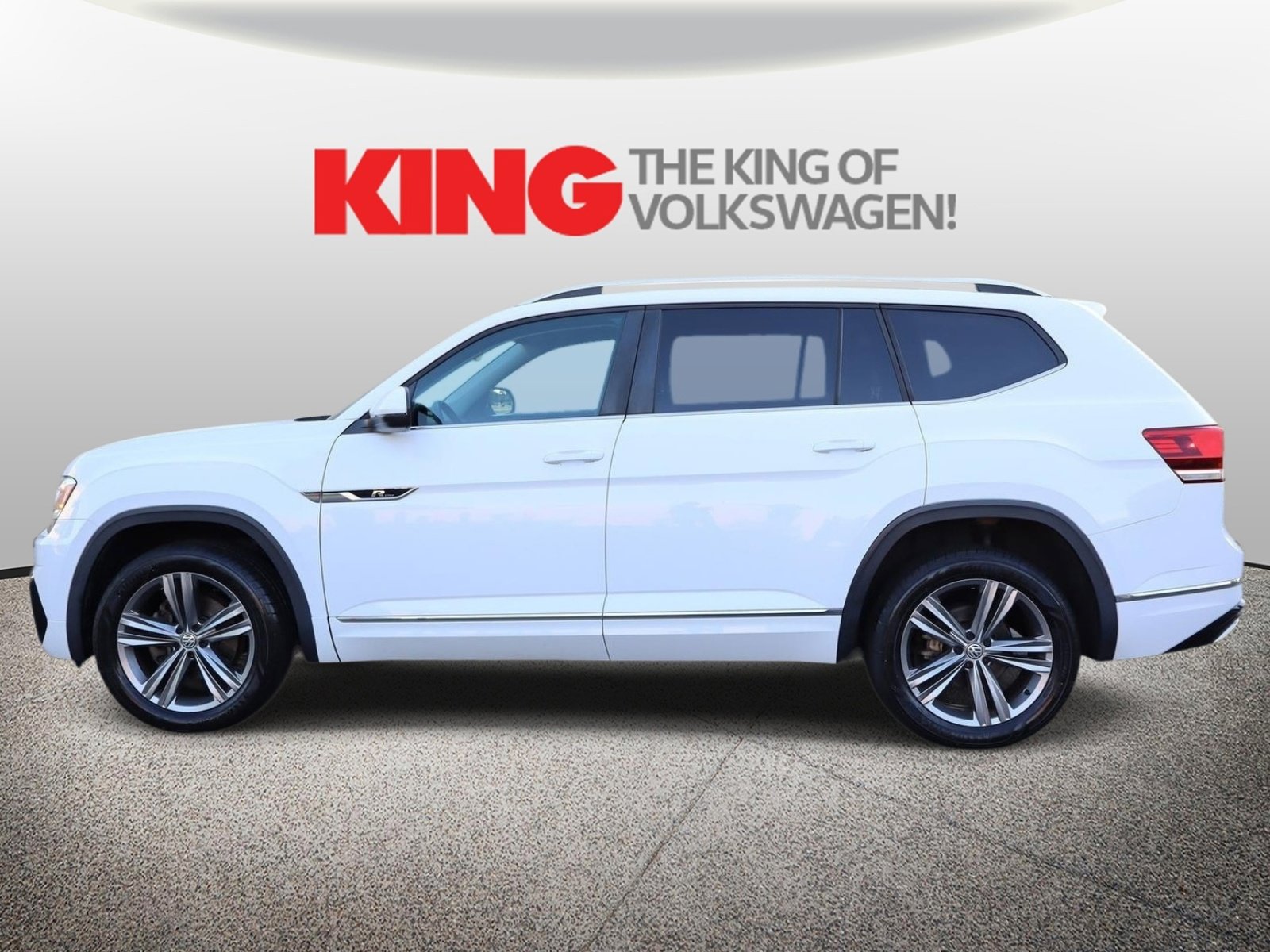 Used 2019 Volkswagen Atlas SEL R-Line AWD/4WD image 7