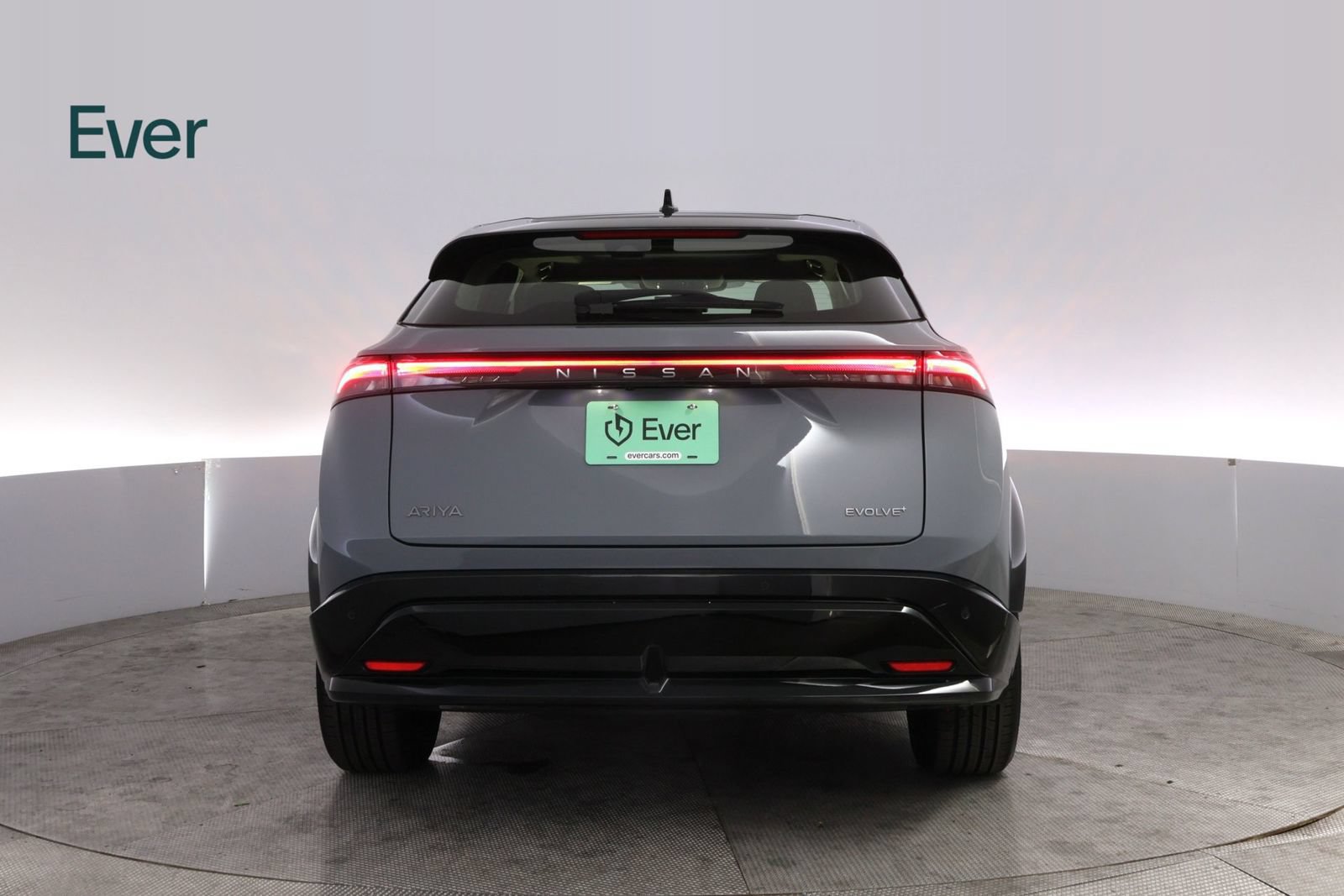Used 2023 Nissan Ariya FWD image 15