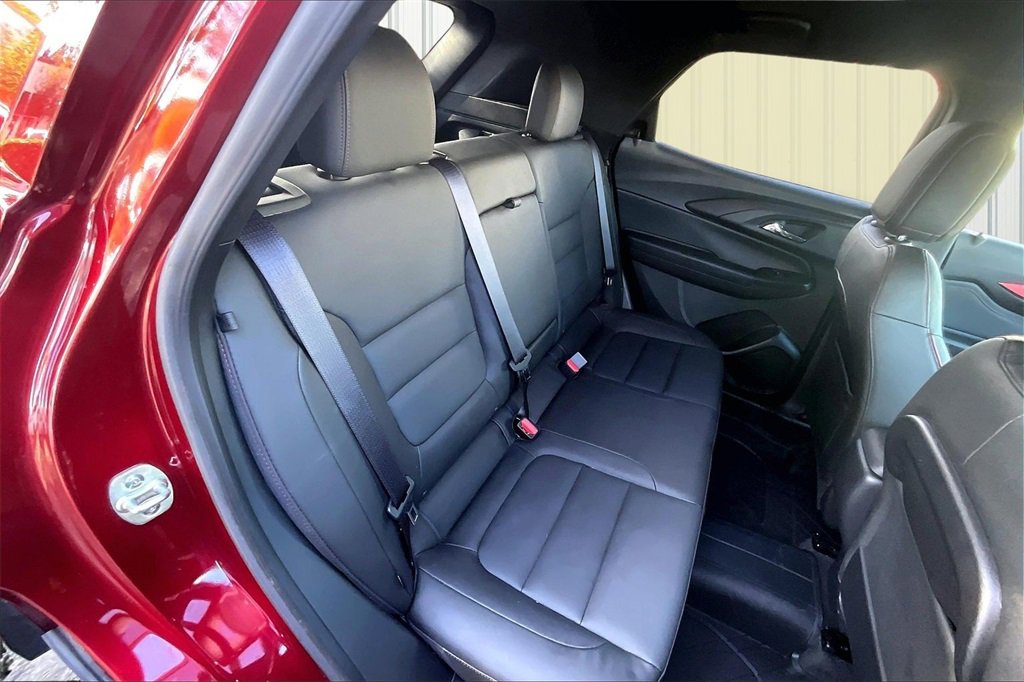 Used 2024 Chevrolet TrailBlazer RS w/ Driver Confidence Package image 20