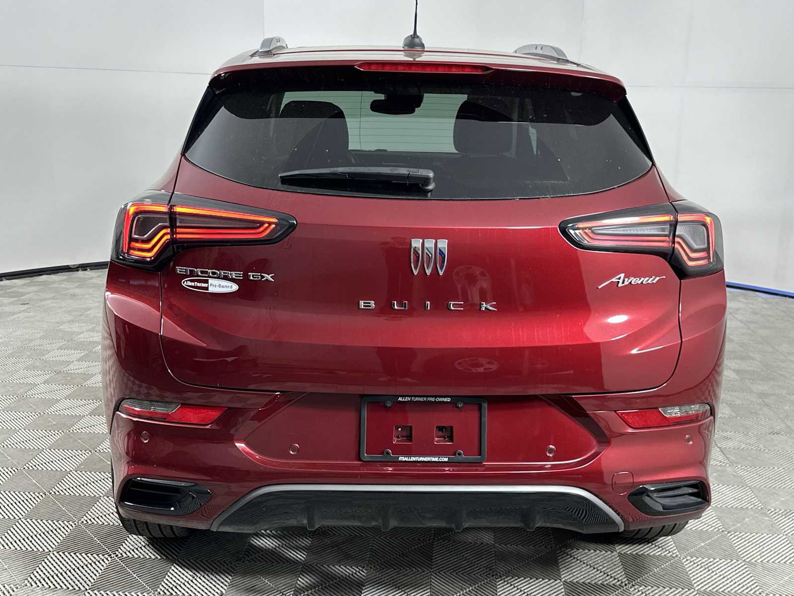 Used 2024 Buick Encore GX Avenir w/ Avenir Convenience Package image 7
