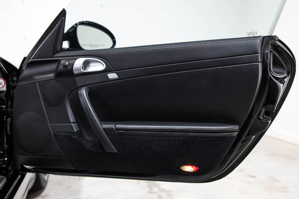 Used 2011 Porsche 911 Carrera GTS RWD image 13