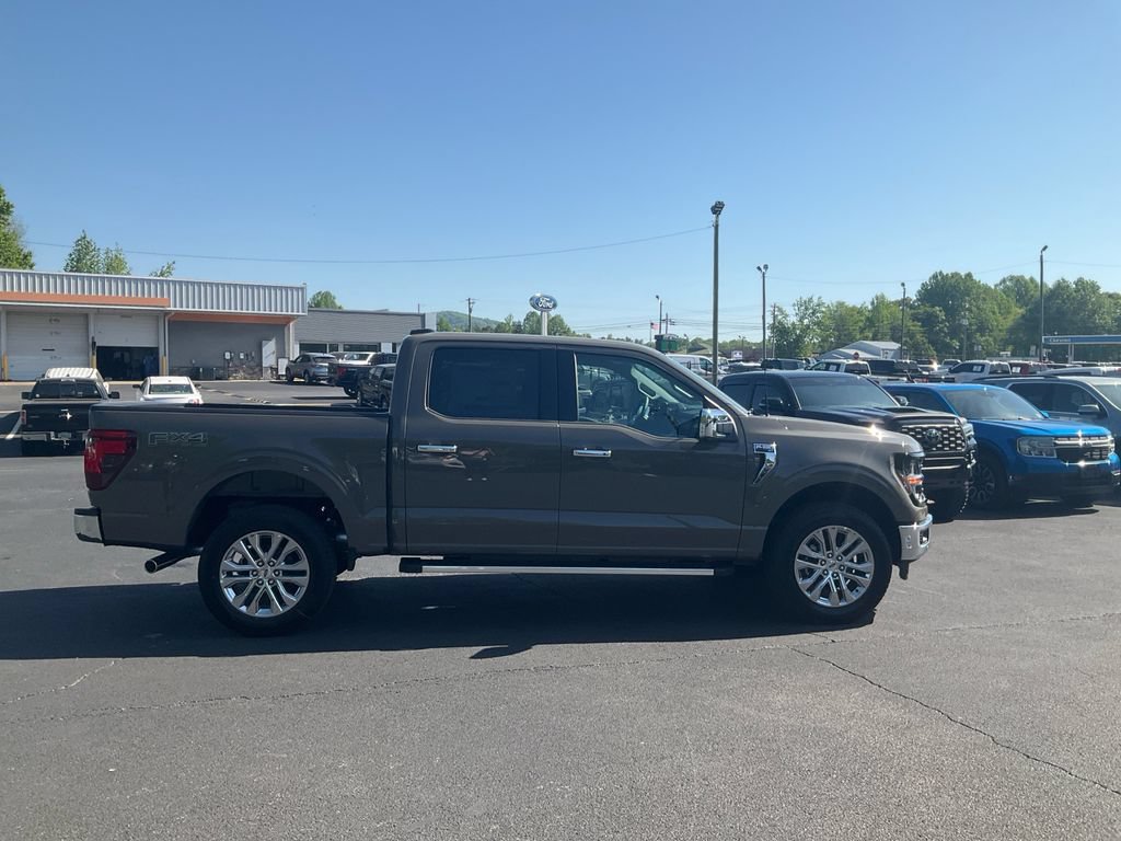 New 2026 Ford F150 XLT w/ Equipment Group 302A MID AWD/4WD image 4