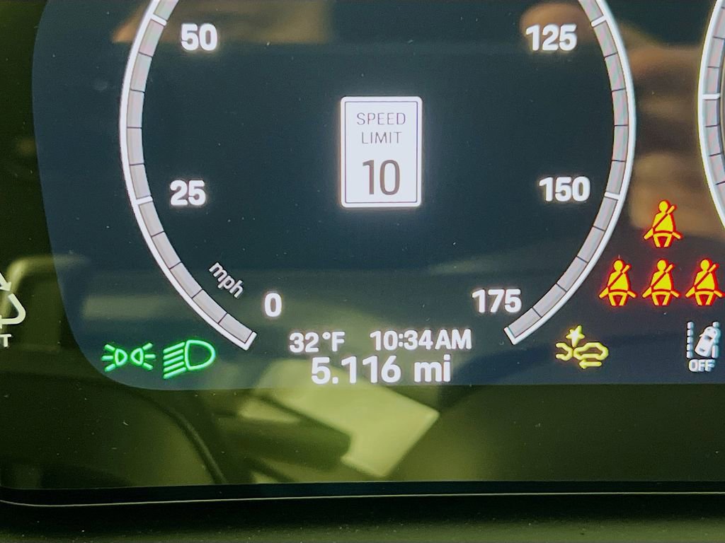 Certified 2026 Porsche Cayenne image 13