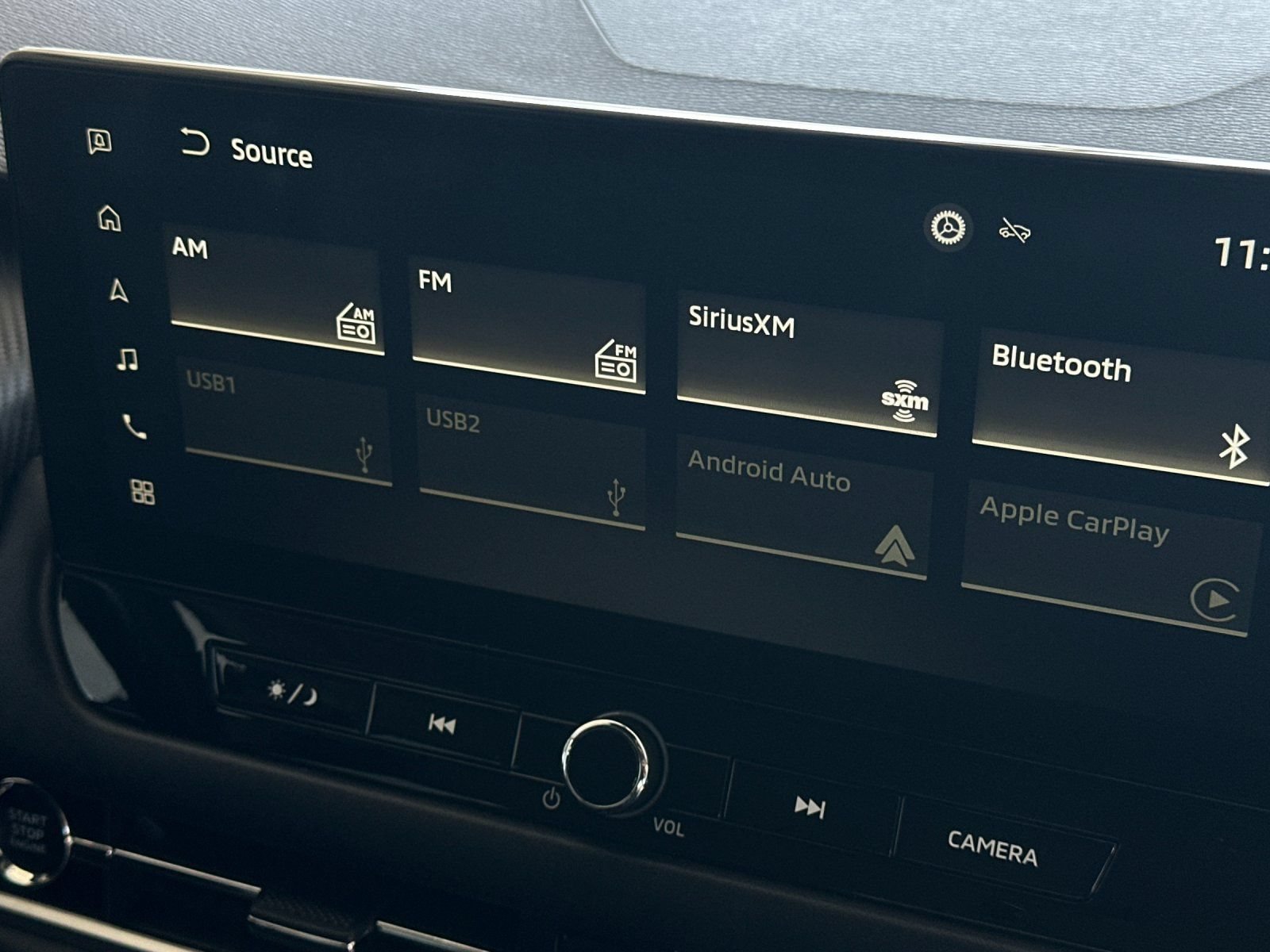 Used 2025 Mitsubishi Outlander SE FWD image 17
