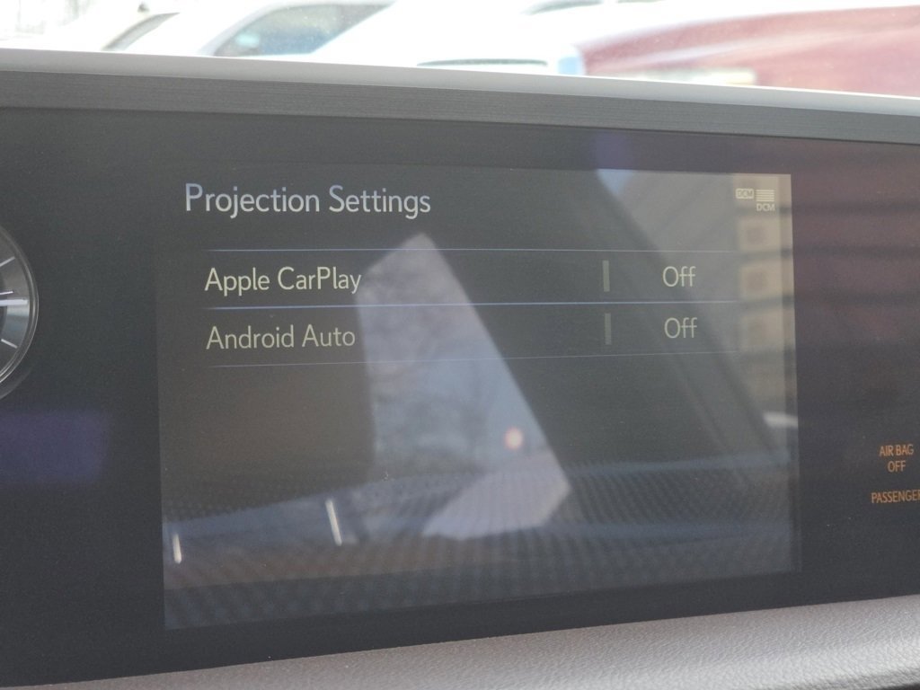 Used 2020 Lexus ES 300h w/ Premium Package image 9