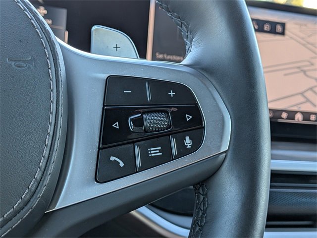 Used 2025 BMW X5 xDrive40i w/ M Sport Package image 32