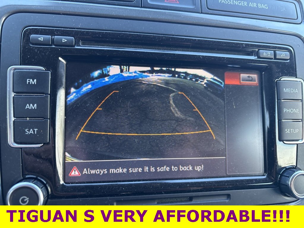 Used 2015 Volkswagen Tiguan S image 9