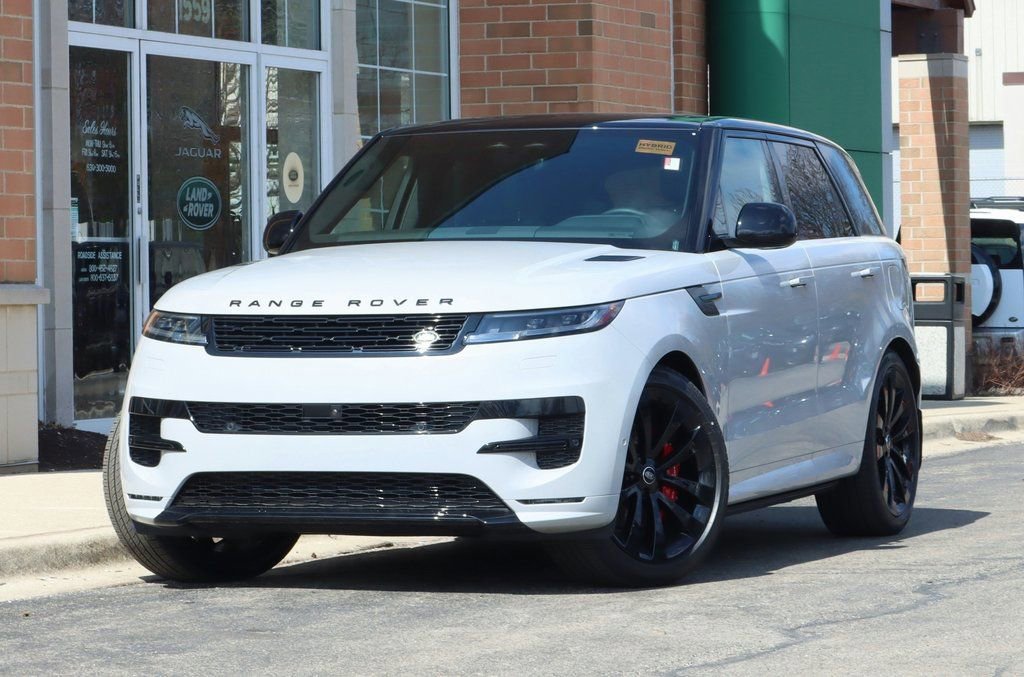 Used 2025 Land Rover Range Rover Sport Dynamic SE AWD/4WD image 1