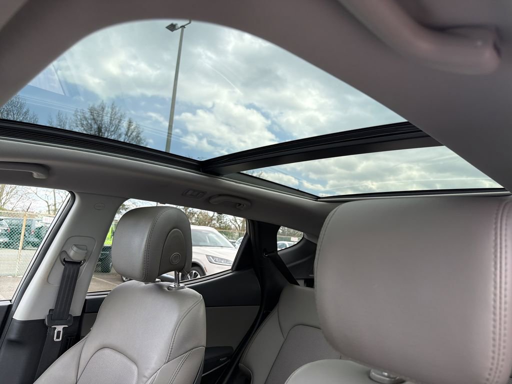 Used 2018 Hyundai Santa Fe Sport w/ 2.4L Tech Package 04 image 28