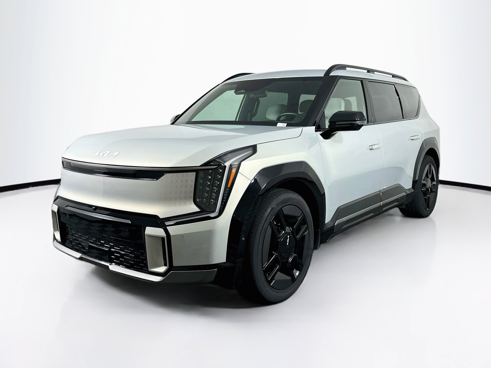 Used 2024 Kia EV9 GT-Line AWD/4WD image 3