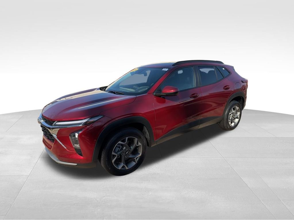 Used 2025 Chevrolet Trax LT image 5