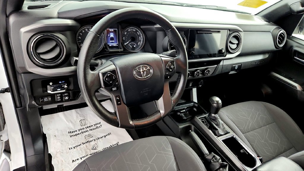 Certified 2017 Toyota Tacoma TRD Sport w/ Tow Package RWD image 23