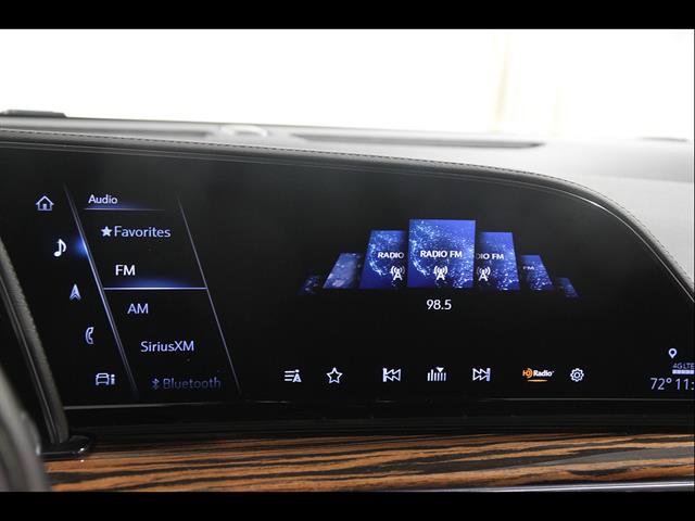 Certified 2024 Cadillac Escalade ESV Premium Luxury w/ LPO, Floor Liner Package AWD/4WD image 12