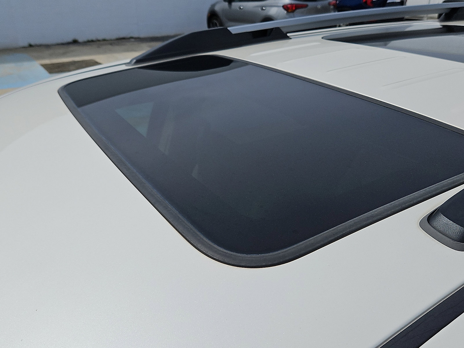 Used 2011 GMC Acadia SLT image 11