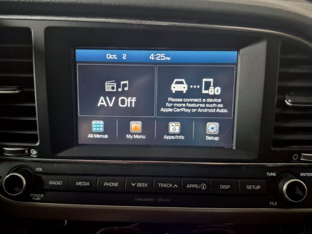 Used 2017 Hyundai Elantra Value Edition FWD image 25