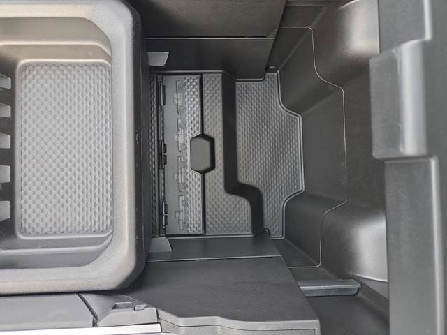New 2026 RAM 1500 4x4 Crew Cab image 20