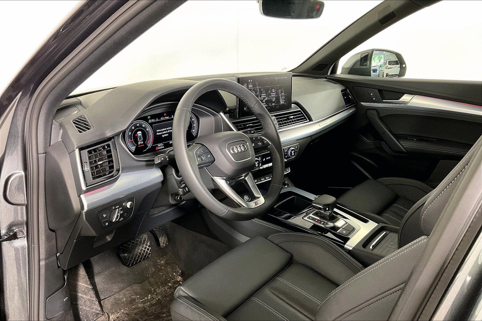 Used 2024 Audi Q5 2.0T Prestige AWD/4WD image 6