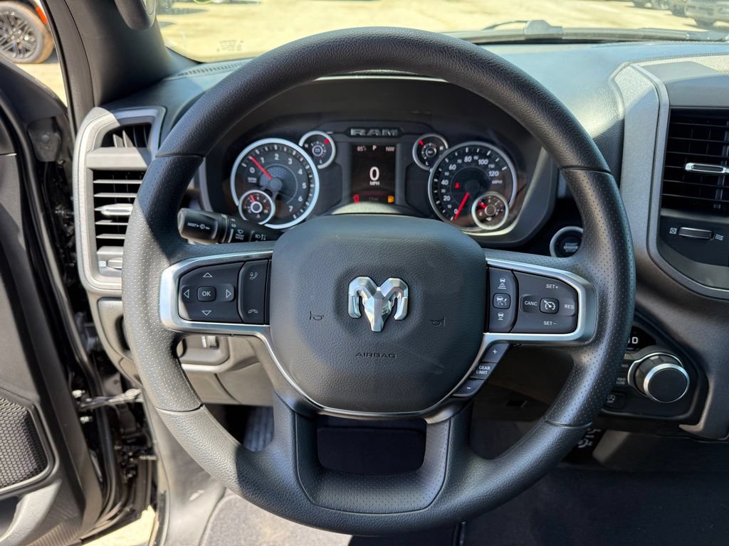 New 2026 RAM 1500 Express AWD/4WD image 14