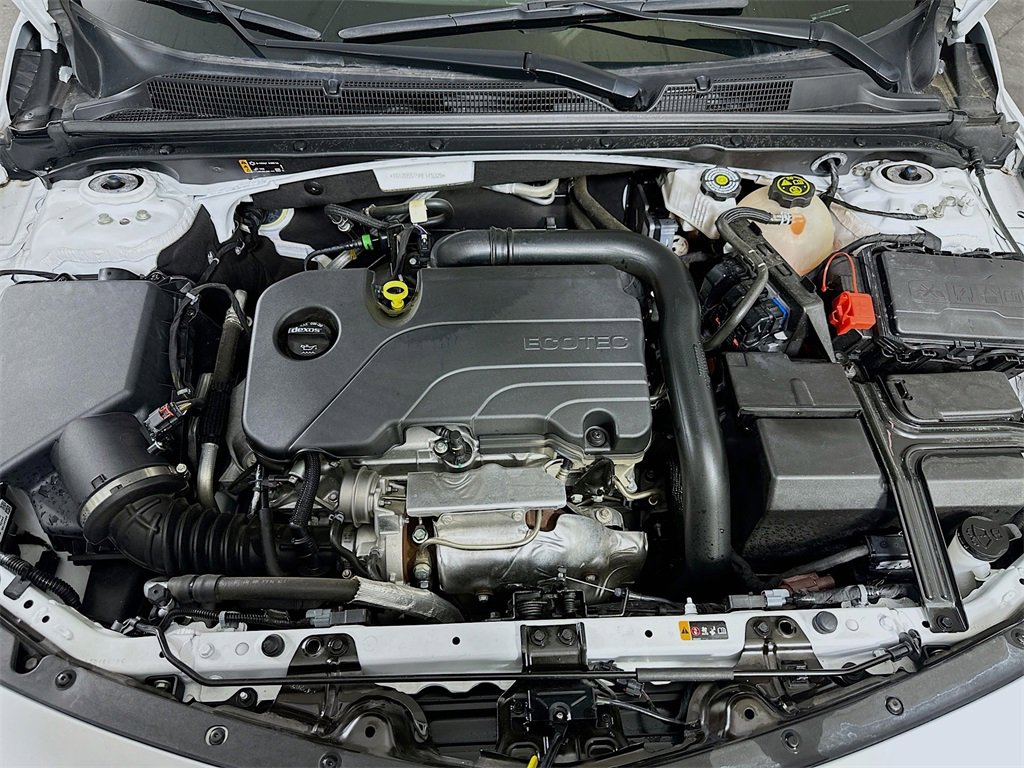 Used 2024 Chevrolet Malibu LT image 8