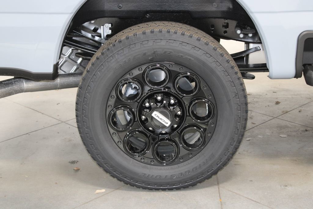 New 2026 Ford F250 Lariat image 15