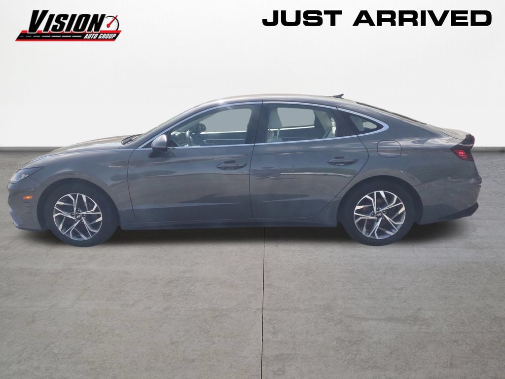 Used 2023 Hyundai Sonata SEL FWD image 2