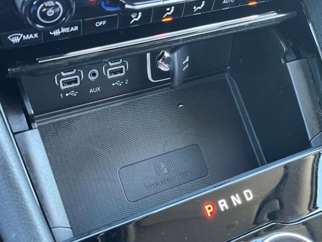 Used 2023 Jeep Grand Cherokee L Laredo w/ Luxury Tech Group I AWD/4WD image 33
