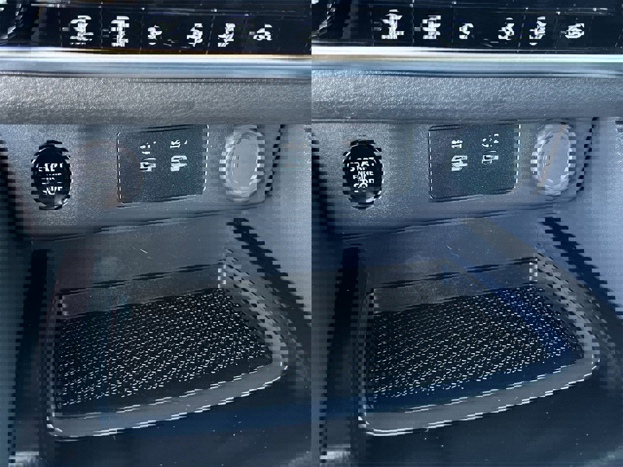 Certified 2025 Nissan Rogue SV image 21