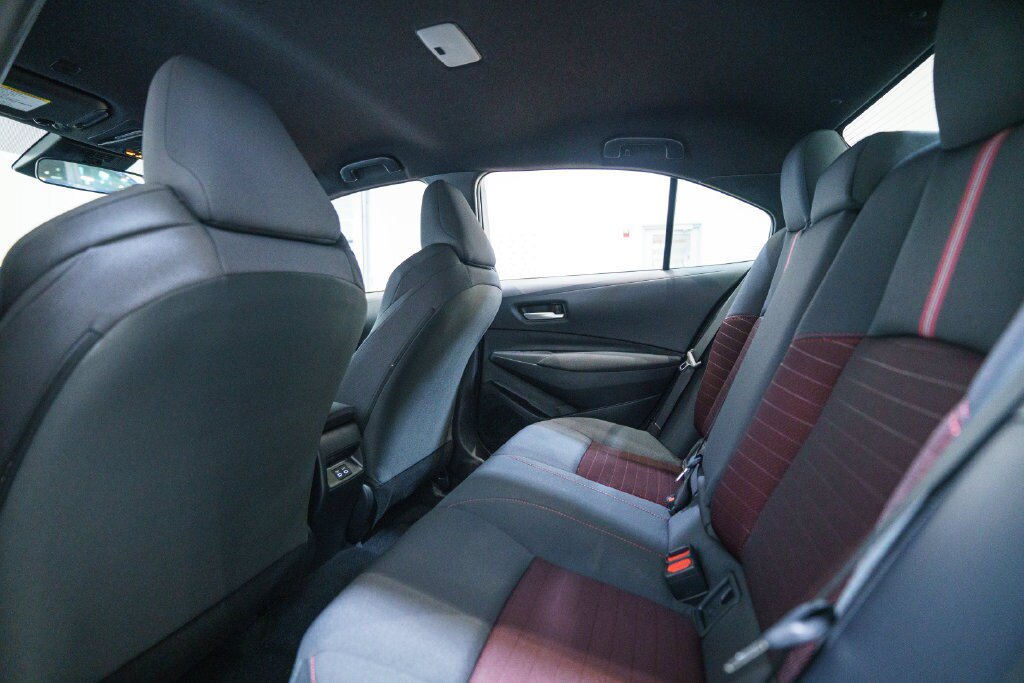 Certified 2026 Toyota Corolla SE FWD image 31