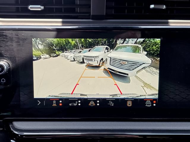 Used 2025 GMC Sierra 1500 AT4 w/ AT4 Premium Package AWD/4WD image 16