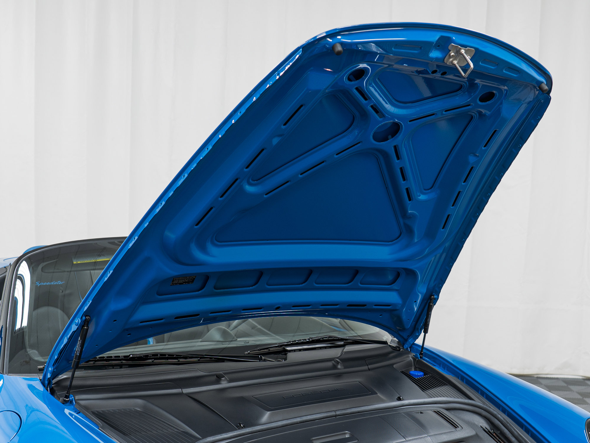 Used 2011 Porsche 911 Speedster image 14