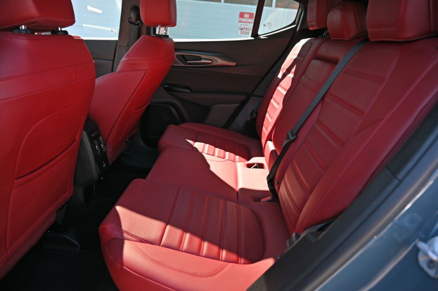 Used 2024 Dodge Hornet R/T Plus image 17