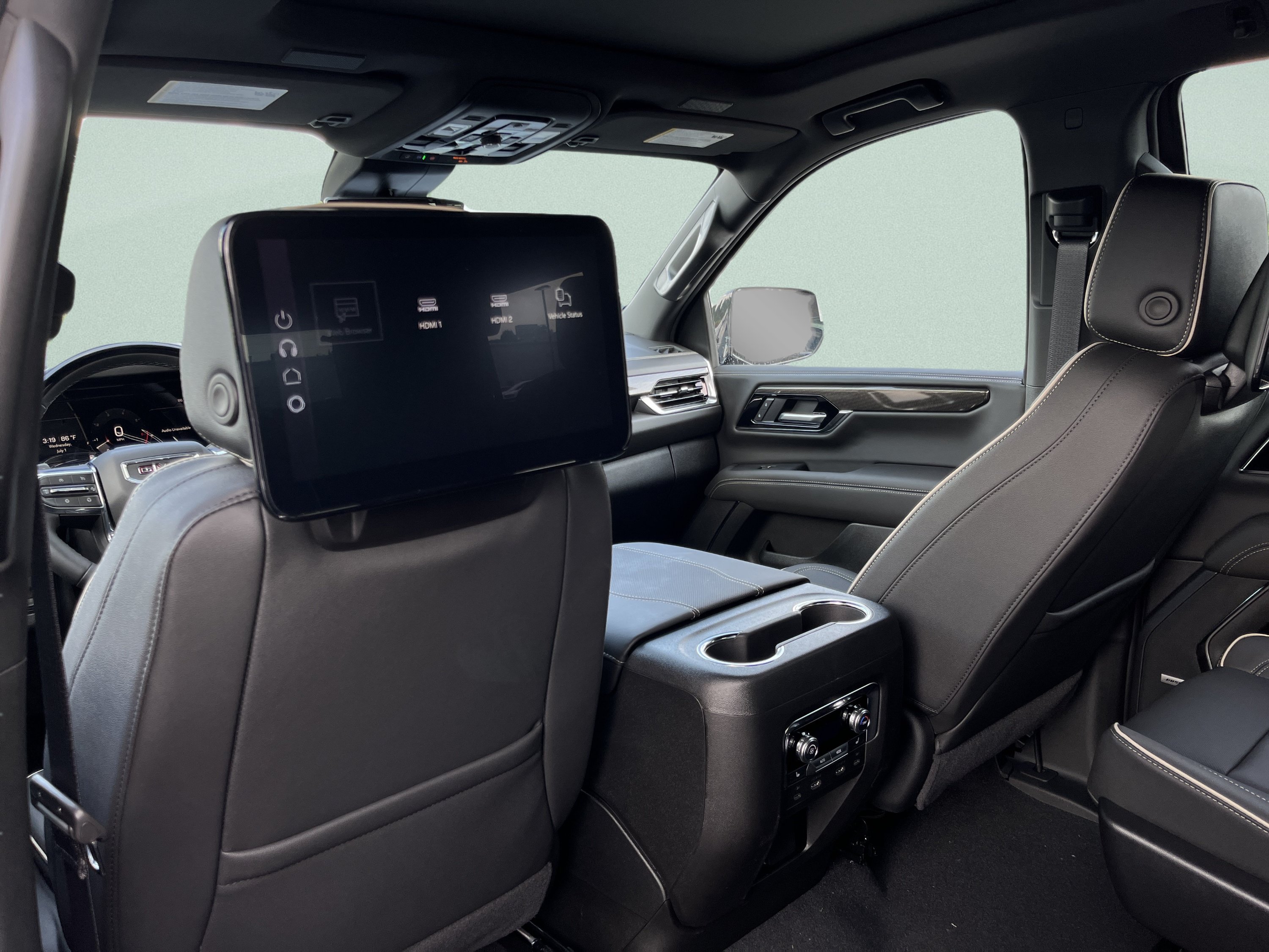 New 2026 GMC Yukon Elevation w/ Elevation Premium Package AWD/4WD image 43