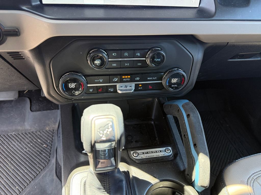Used 2023 Ford Bronco Wildtrak AWD/4WD image 17