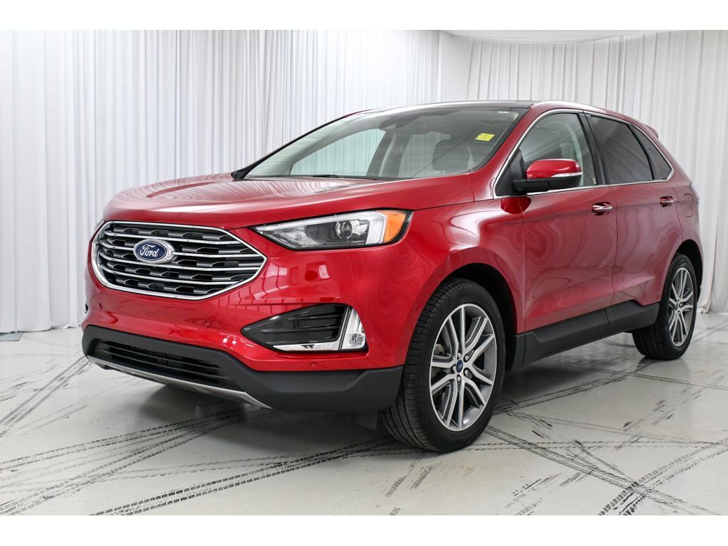 Used 2022 Ford Edge Titanium w/ Class II Trailer Tow Package image 4